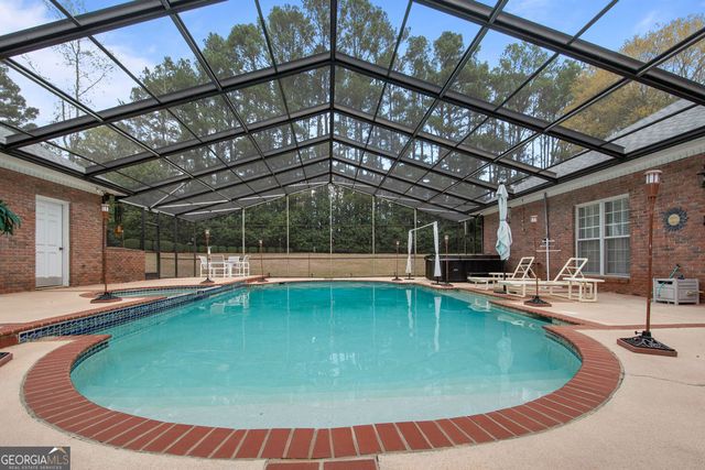 160 Victoria Drive, Fayetteville, GA 30214