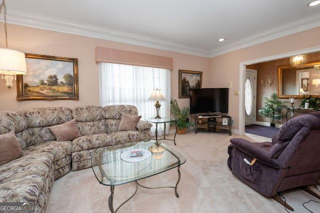 160 Victoria Drive, Fayetteville, GA 30214