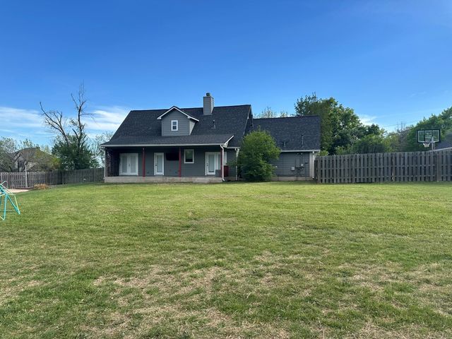 205 Morningside CIR, Hutto, TX 78634