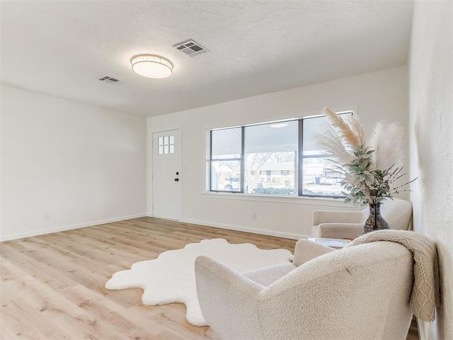 212 E Haddock, Norman, OK 73069