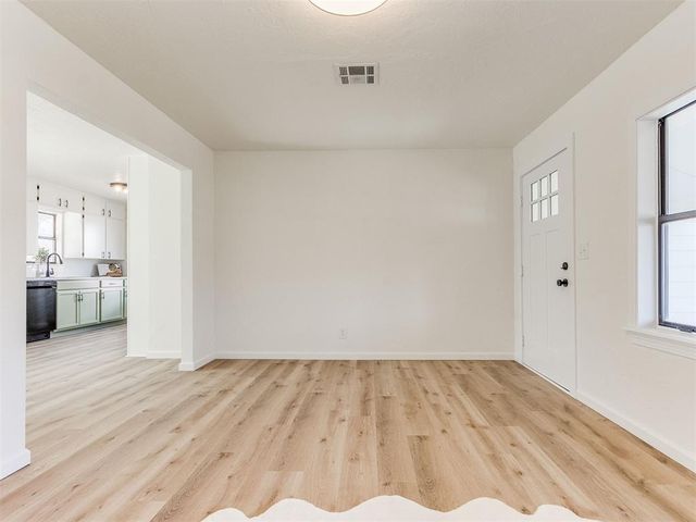 212 E Haddock, Norman, OK 73069