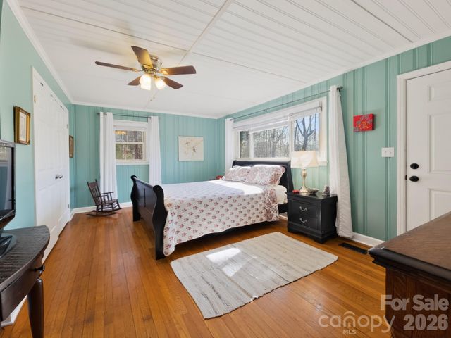 150 Revonda Drive, Nebo, NC 28761