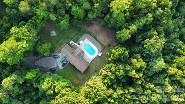 150 Revonda Drive, Nebo, NC 28761