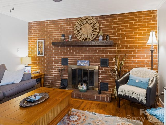 150 Revonda Drive, Nebo, NC 28761