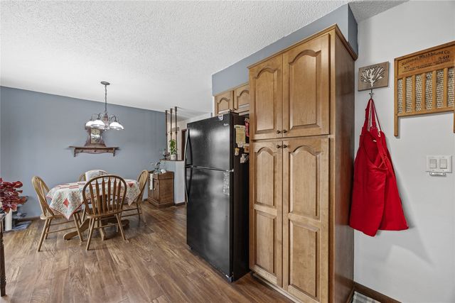 1721 Woodside Court NW, Cedar Rapids, IA 52405