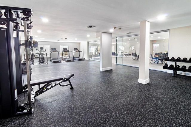 1140 MORRAINE VIEW Drive #204, Madison, WI 53719