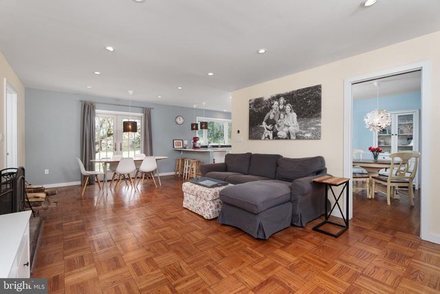 957 CHERRY HILL RD, Princeton, NJ 08540