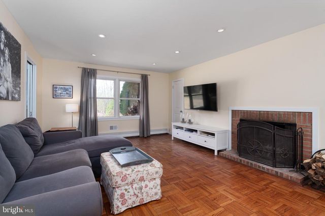 957 CHERRY HILL RD, Princeton, NJ 08540
