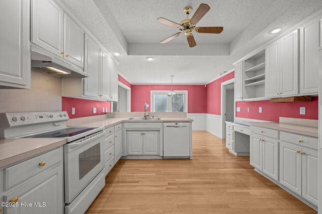 122 Saint Andrews Circle, New Bern, NC 28562