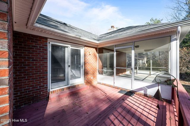 122 Saint Andrews Circle, New Bern, NC 28562