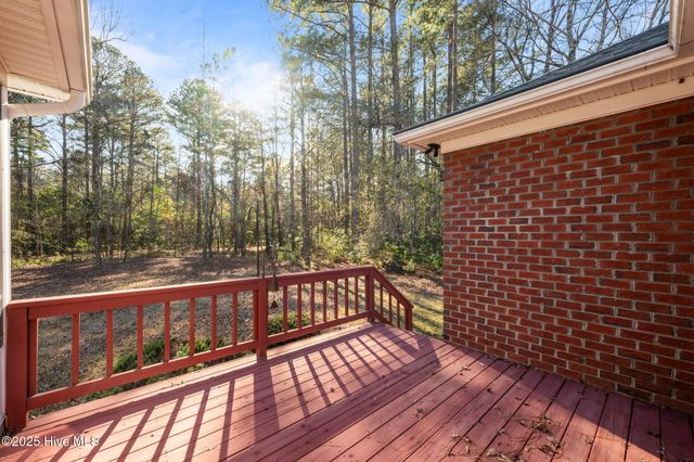 122 Saint Andrews Circle, New Bern, NC 28562