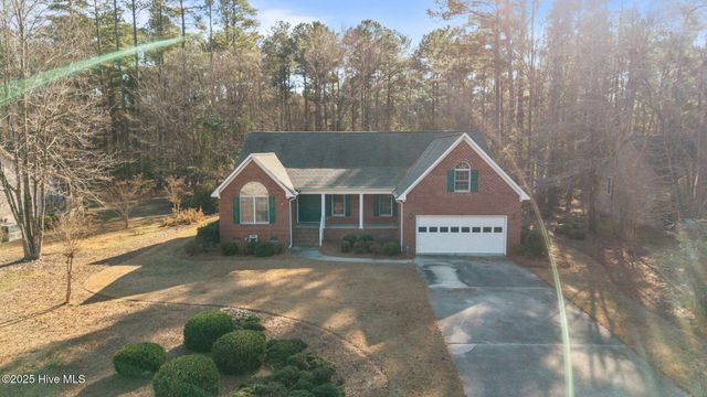 122 Saint Andrews Circle, New Bern, NC 28562