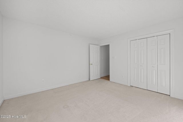 122 Saint Andrews Circle, New Bern, NC 28562