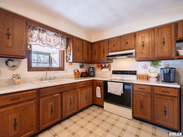 9522 W EXCALIBUR Court, Mapleton, IL 61547