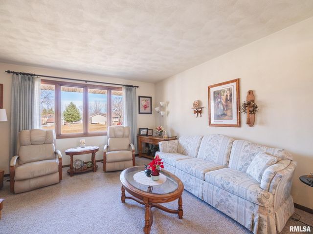 9522 W EXCALIBUR Court, Mapleton, IL 61547