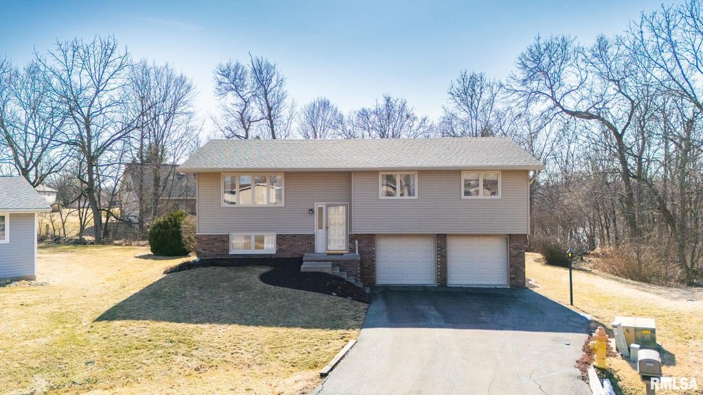 9522 W EXCALIBUR Court, Mapleton, IL 61547