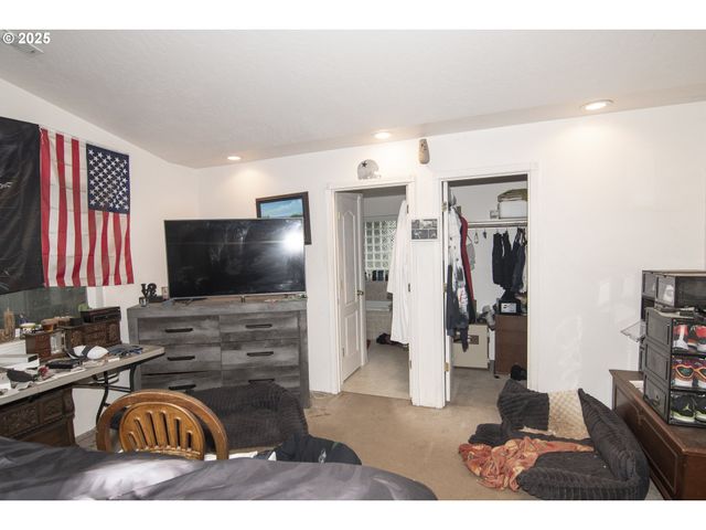 1405 VIEW Ct, Brookings, OR 97415