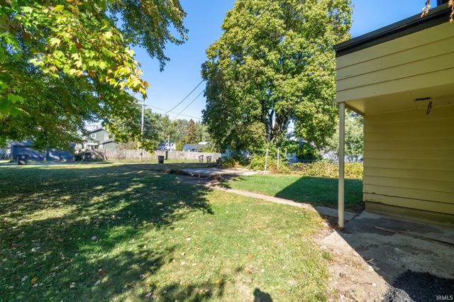 2050 Phenie Street, Fort Wayne, IN 46802