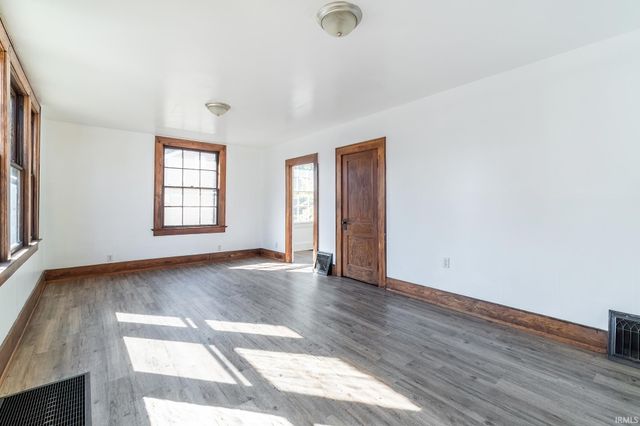 2050 Phenie Street, Fort Wayne, IN 46802