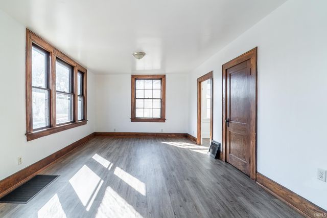 2050 Phenie Street, Fort Wayne, IN 46802