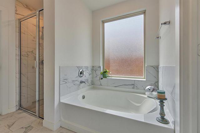 27129 Ivorywood Drive, Magnolia, TX 77354