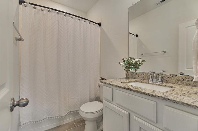 27129 Ivorywood Drive, Magnolia, TX 77354