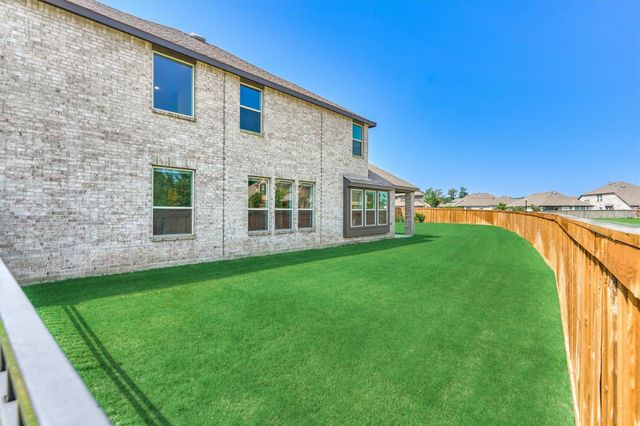 27129 Ivorywood Drive, Magnolia, TX 77354