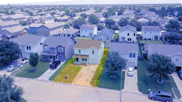 7826 Maverick Trace Lane, Cypress, TX 77433
