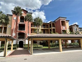 9566 Trevi CT # 4928, Naples, FL 34113