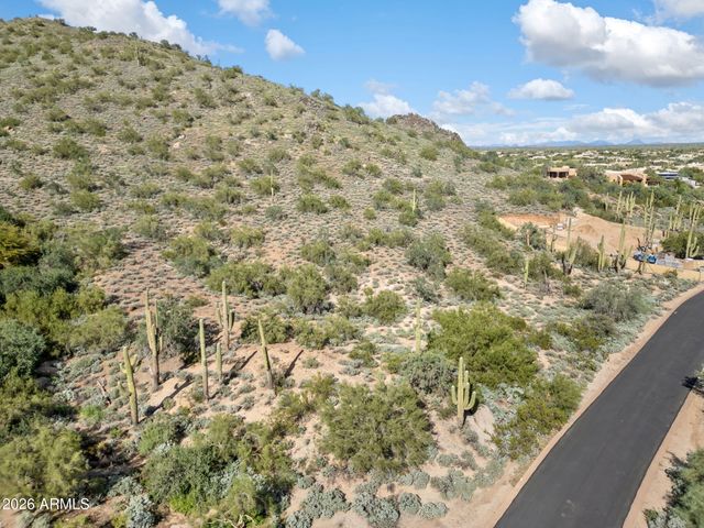 8300 E DIXILETA Drive 266, Scottsdale, AZ 85266