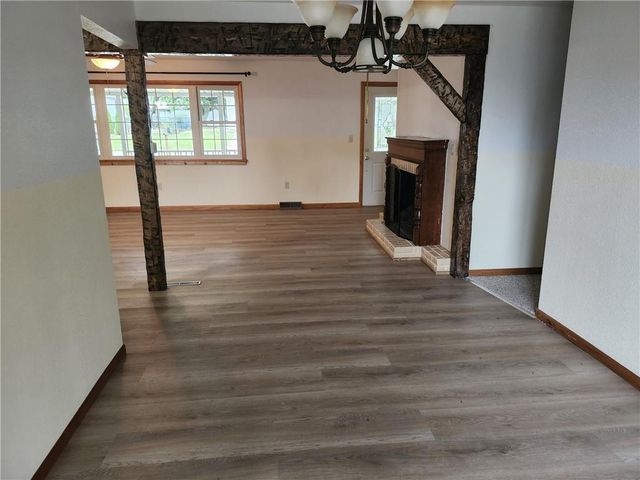 1745 Lake Trenton Drive, Trenton, MO 64683