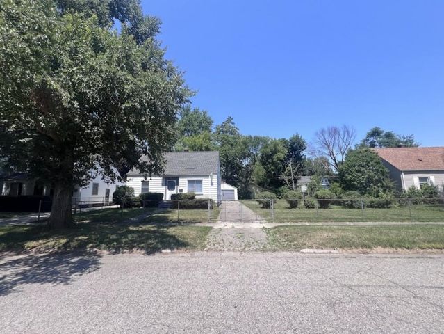 714 Crawford Street, Flint, MI 48507