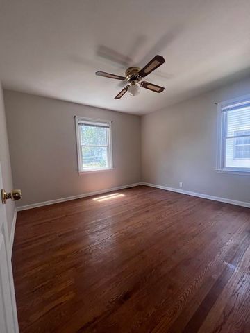 714 Crawford Street, Flint, MI 48507