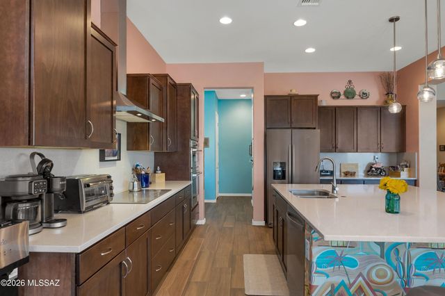 6910 W Cliff Spring Trail, Marana, AZ 85658