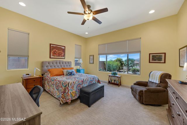 6910 W Cliff Spring Trail, Marana, AZ 85658