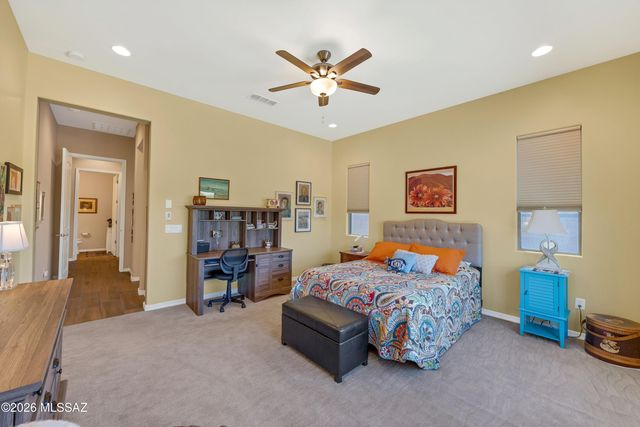 6910 W Cliff Spring Trail, Marana, AZ 85658