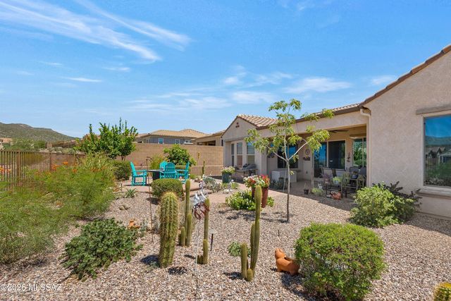 6910 W Cliff Spring Trail, Marana, AZ 85658