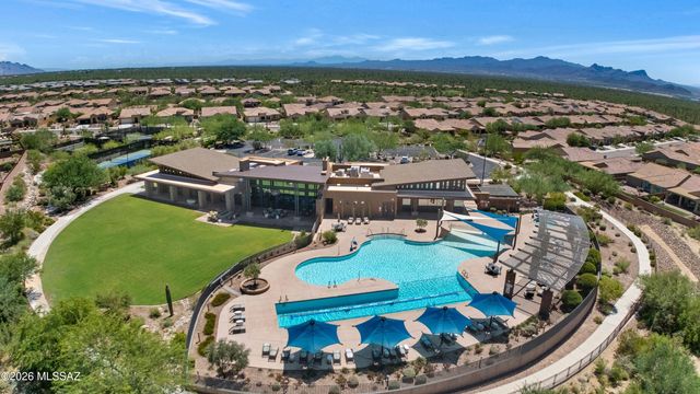 6910 W Cliff Spring Trail, Marana, AZ 85658