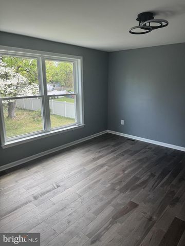 1506 BURNT MILL RD, Cherry Hill, NJ 08003