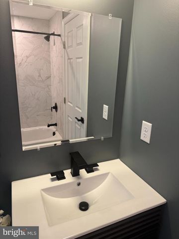 1506 BURNT MILL RD, Cherry Hill, NJ 08003