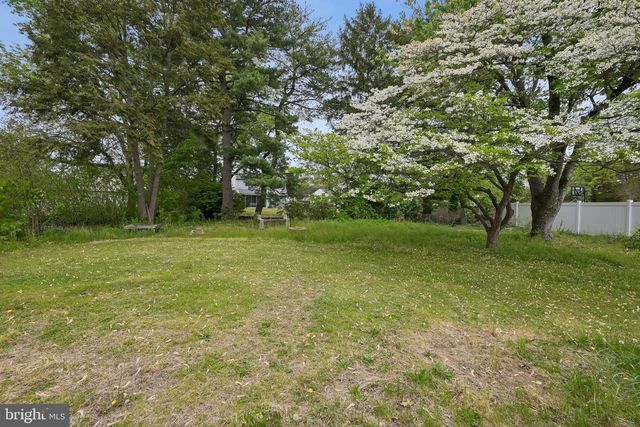 1506 BURNT MILL RD, Cherry Hill, NJ 08003