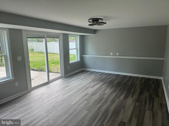 1506 BURNT MILL RD, Cherry Hill, NJ 08003