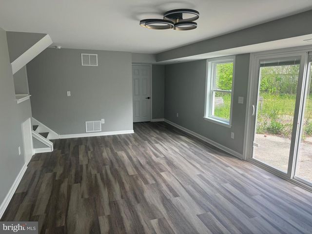 1506 BURNT MILL RD, Cherry Hill, NJ 08003