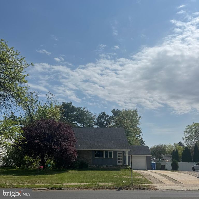 1506 BURNT MILL RD, Cherry Hill, NJ 08003