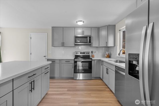 1506 S Cushman Avenue, Tacoma, WA 98405
