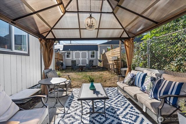 1506 S Cushman Avenue, Tacoma, WA 98405