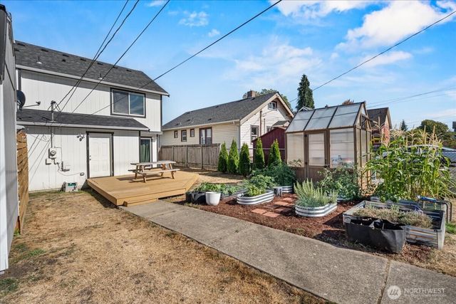 1506 S Cushman Avenue, Tacoma, WA 98405