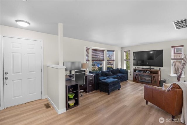 1506 S Cushman Avenue, Tacoma, WA 98405