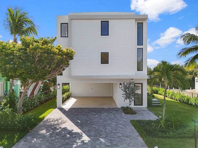 124 Orchid Street, Plantation Key, FL 33070