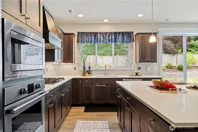 6414 SE 5th Place, Renton, WA 98059